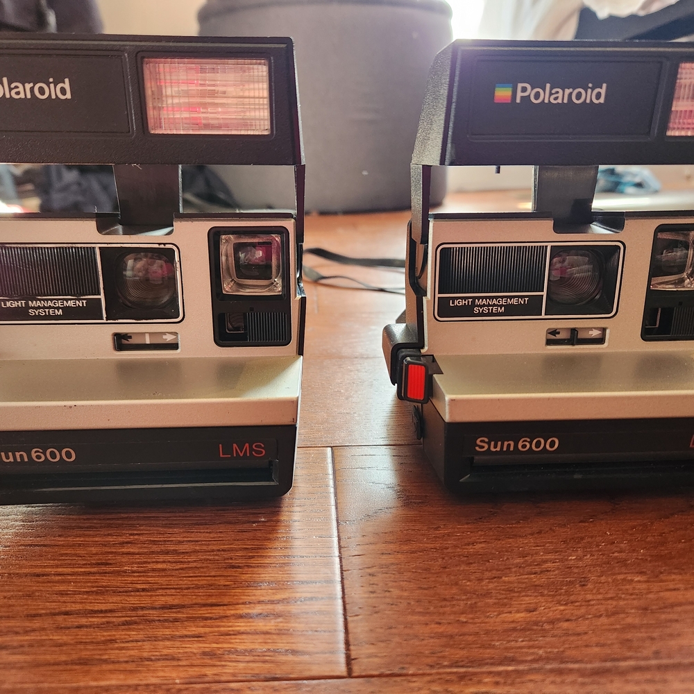Polaroid Sun 600 LMS Instant Camera